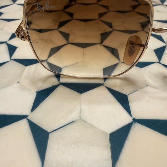 Ray-Ban Women’s Sunglasses Square Rose Gold main image 7